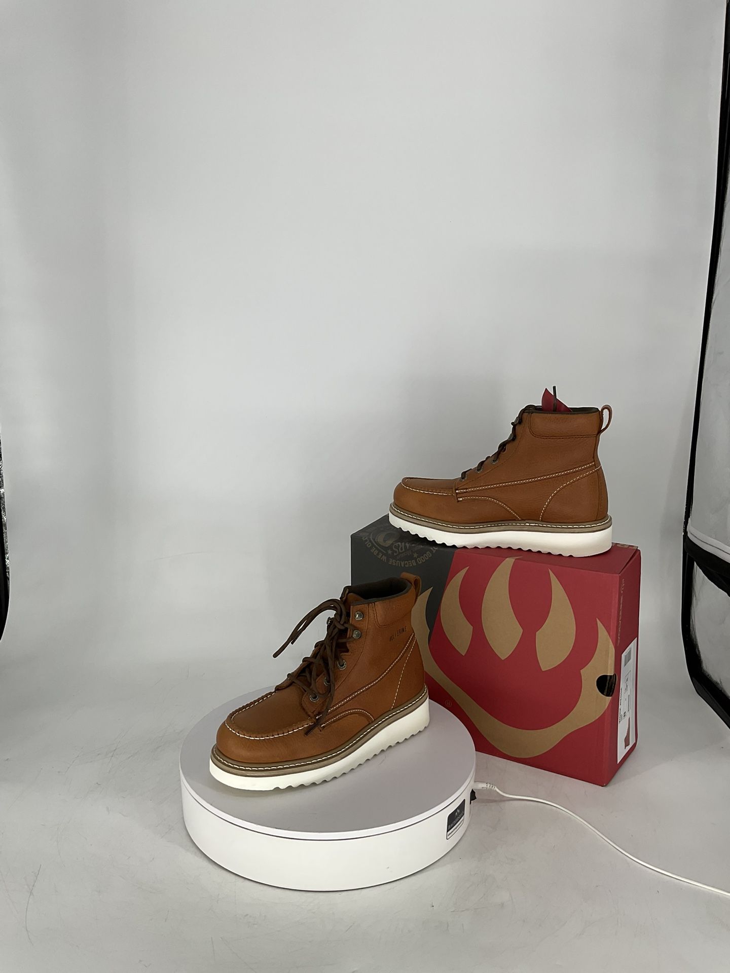 WOLVERINE MEN'S MOC-TOE 6" WORK BOOT