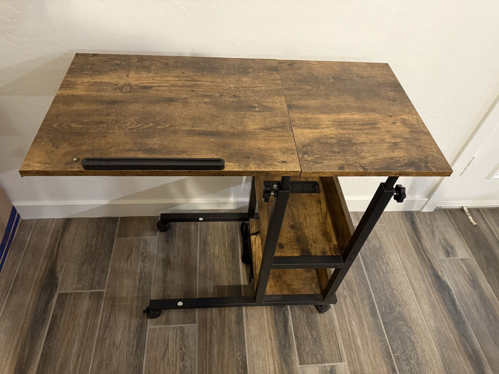 Adjustable Desk