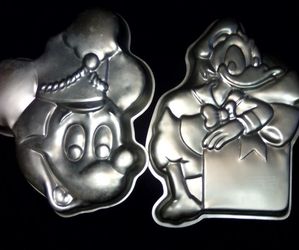1970 Mickey And Donald Cake Pans