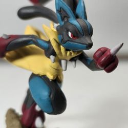 Pokemon Mega Lucario Figure 2014 Nintendo Kids Toy Japan  asian collectible Man Cave Video Game Figs