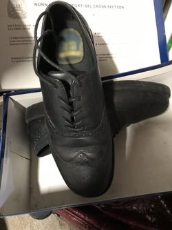 Men’s black shoes 10m