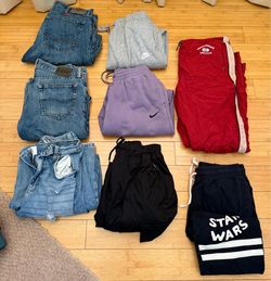 Lot of Men’s Clothes. Nike, Wrangler and More!