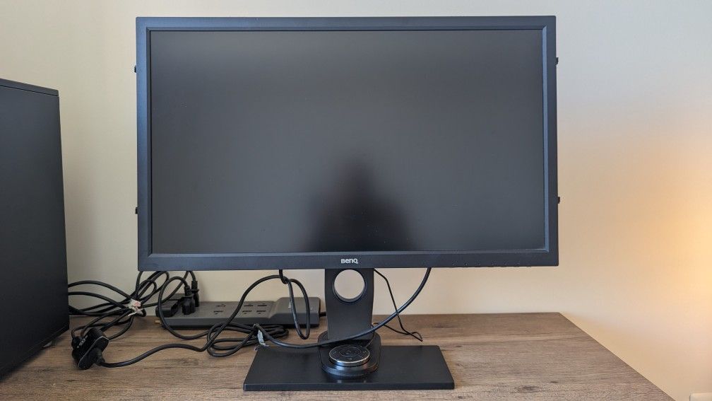 QHD Photo/Video/Graphics Editing Monitor (Like New)
