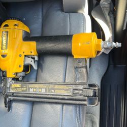 Dewault Nail Gun