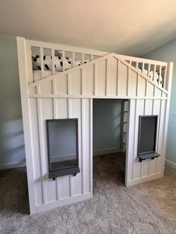House Loft bed-Twin (Abigail.