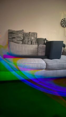 JbL 5.0 surround sound    Soundbar and subwoofer and remote