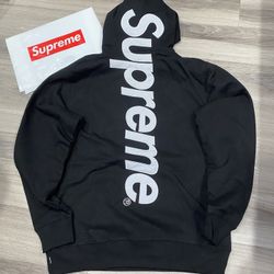 Supreme Hoodie 