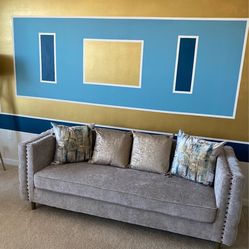 Couch for sale $250