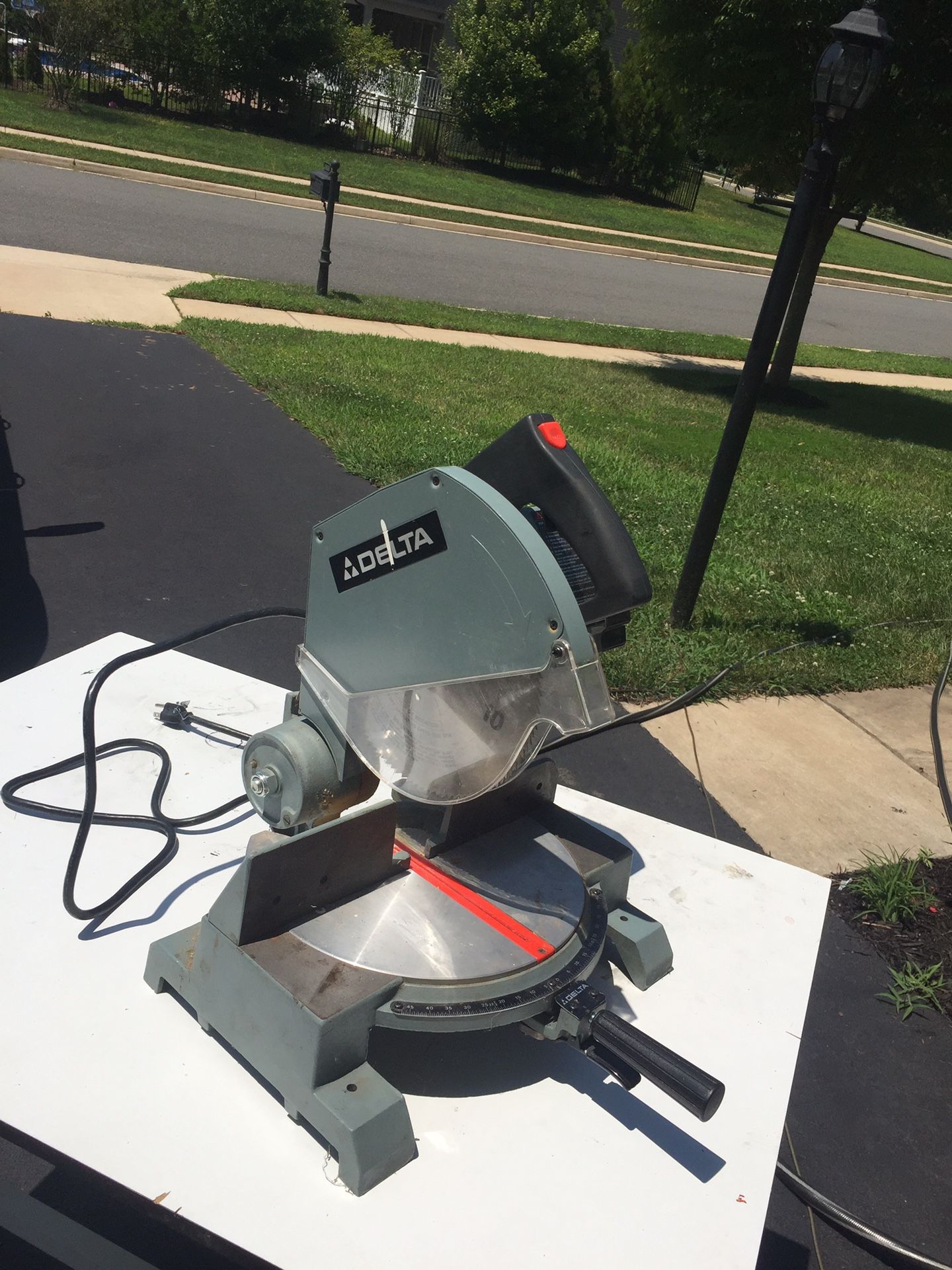 Delta 10inch Miter/ Chop Saw