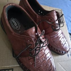 Mexican Leather Shoes - Mens Size 6