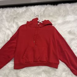 $10 Women’s Cropped Sweatshirt  (medium) 