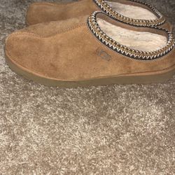 Men’s Ugg Slippers 