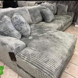 Ashley Sectionals Sofas Couchs Finance and Delivery Available