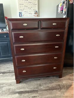 Bedroom dresser