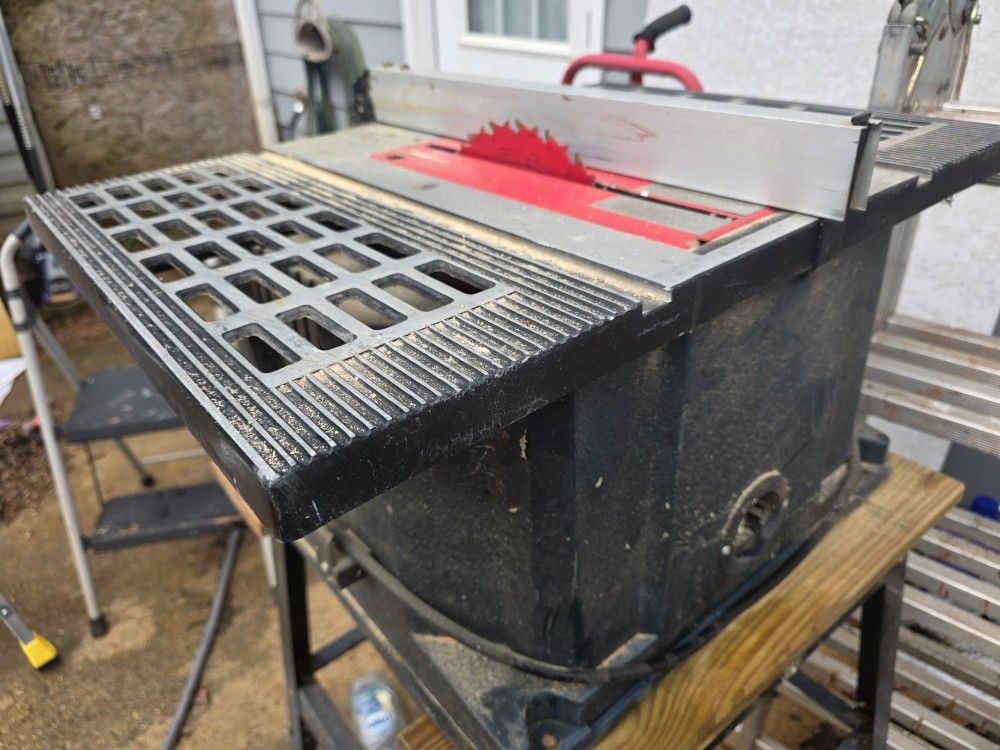 Table Saw