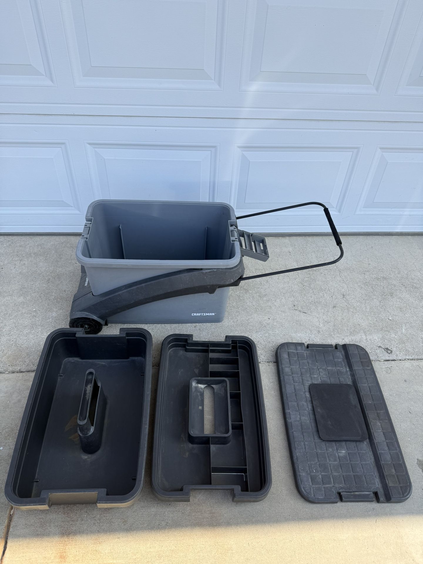 Craftsman Portable rolling Tool Chest/Tool Box