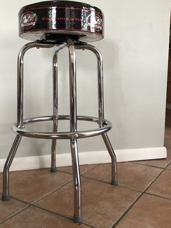 Stool Mustang