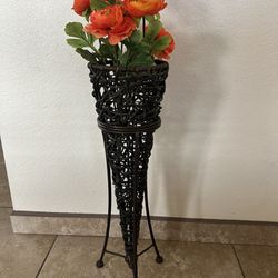 Metal And Wicker Faux Flower Vase