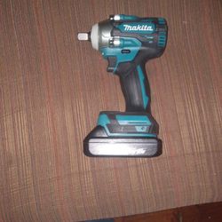 New Makita Brushless 1/2 Impact With A Small Battery