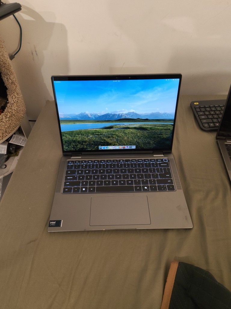 Dell Latitude 7450 I5 ultra 32gb Ram And 256 Ssd