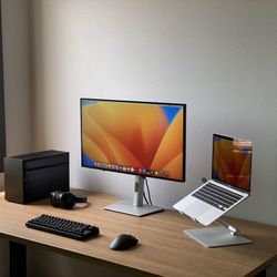 Dell U3223QE Ultrasharp 32” Monitor