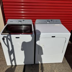 Maytag washer and dryer electric set 