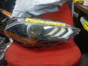 2018-20 Ford Mustang Right Headlight