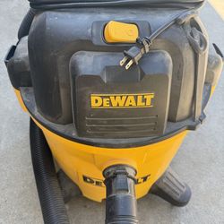 Dewalt vacuum