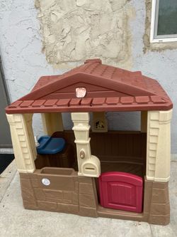 Step 2 playhouse