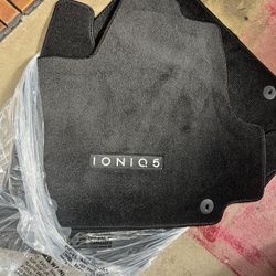 Hyundai Ioniq 5 Factory Floor mats 