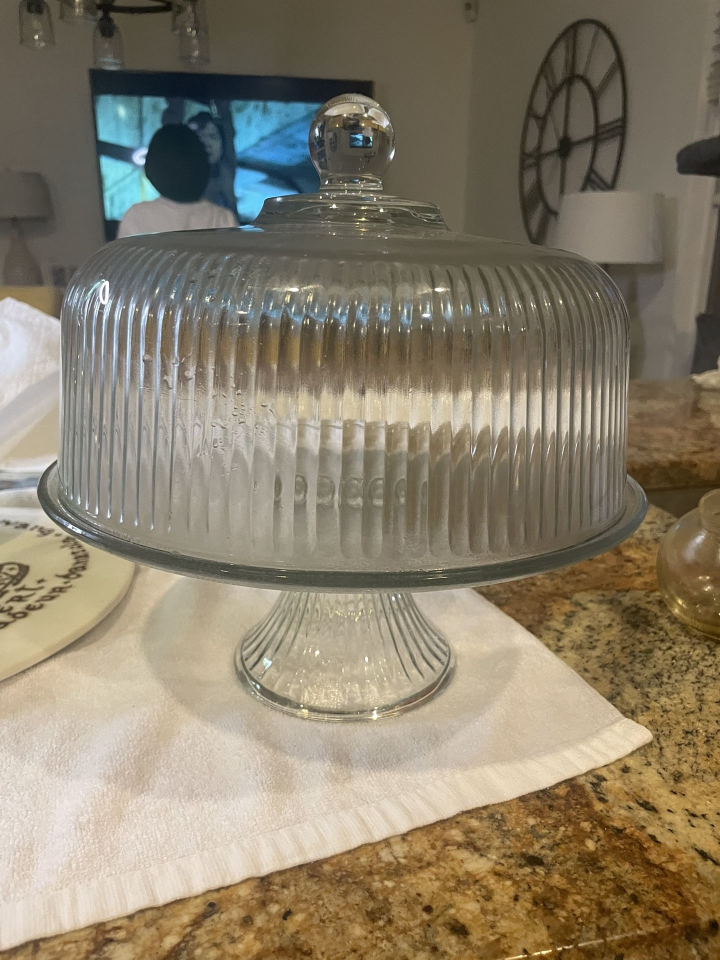 Vintage Monaco Anchor Hocking Pedestal Cake Plate 13 Covered