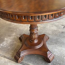 Dark Walnut Drum Accent Table. 