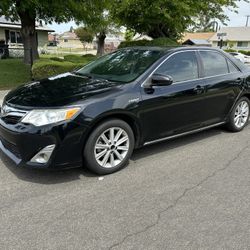 2012 Toyota Camry Hybrid