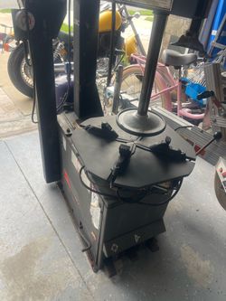 Tire changer