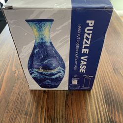 Puzzle Vase