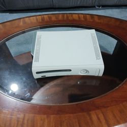 Xbox 360 Gaming Console