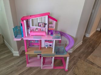 Barbie Dollhouse