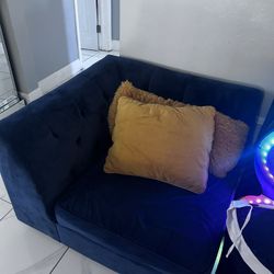 Velvet Sectional Couch NEED GONE ASAP ! 