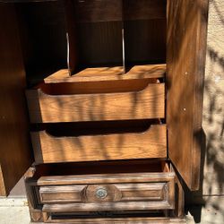 Free Dresser 