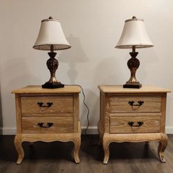 Set of Two Drawer Solid Wood Nightstands in Oak and Table Lamps