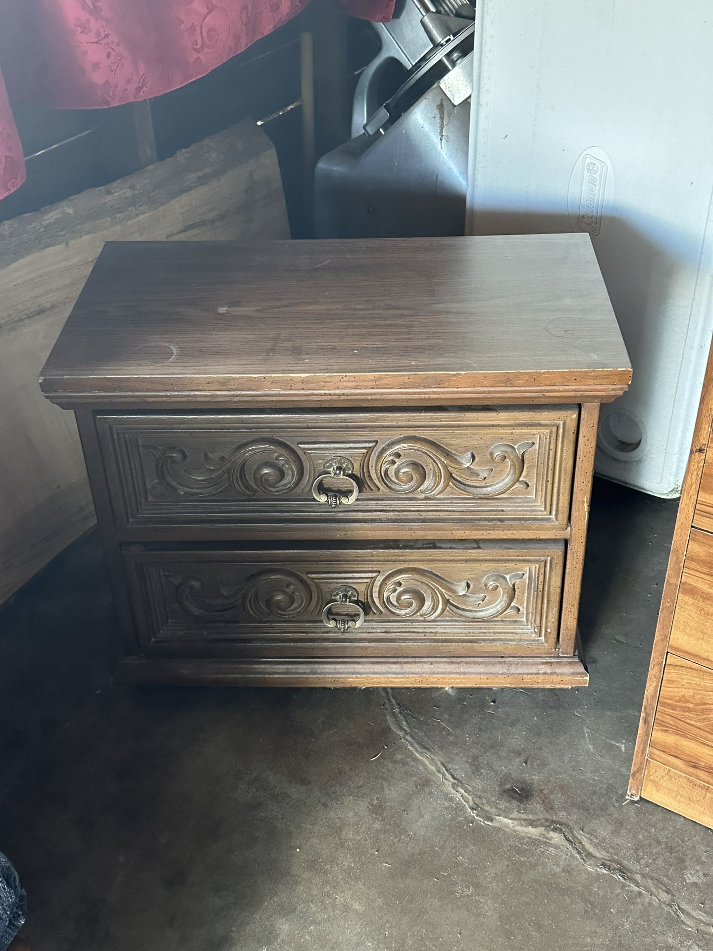 Accent Table