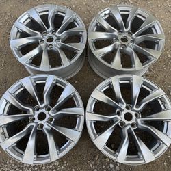 Tesla Model 3  Set  19” Wheels