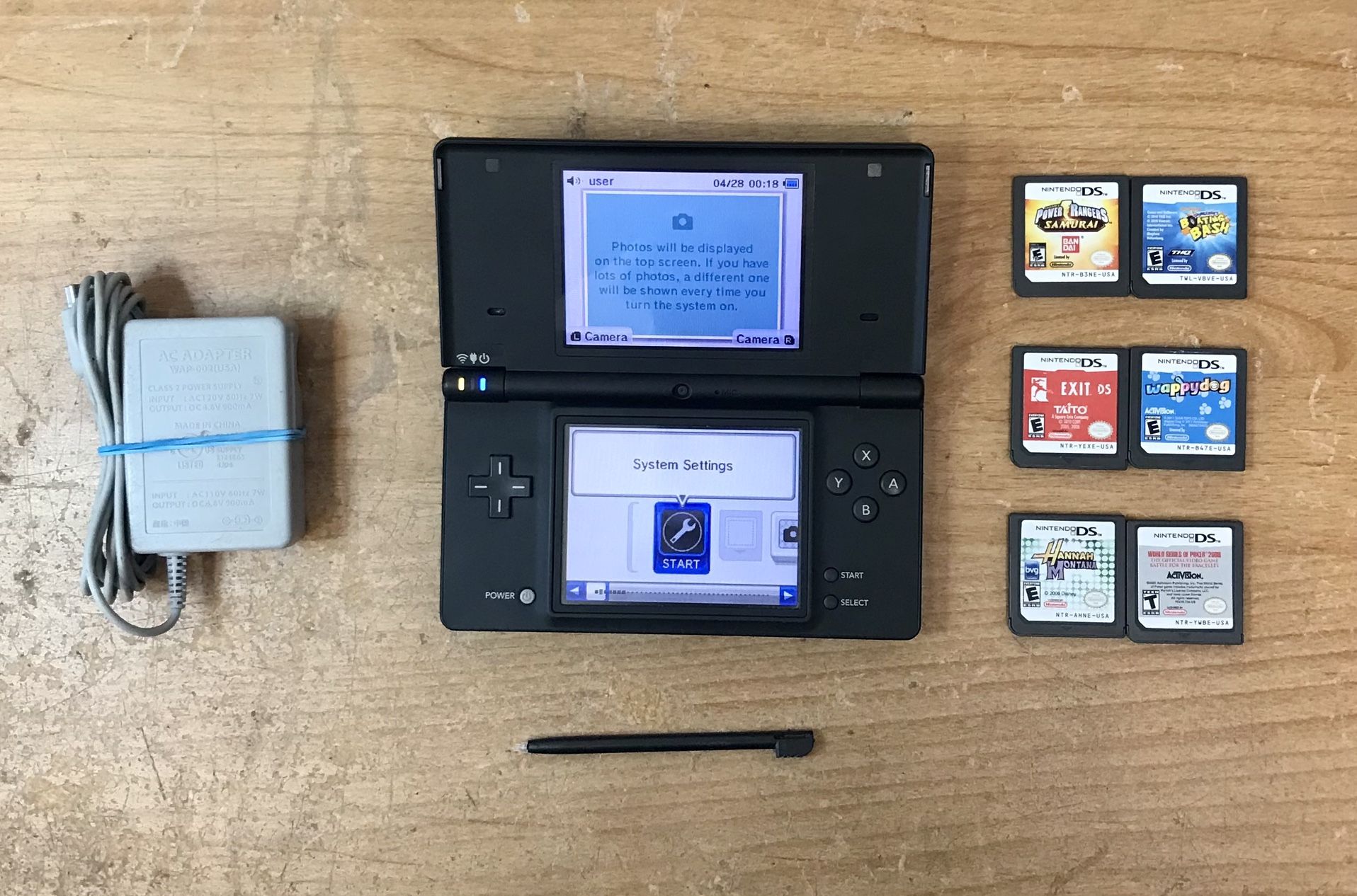 Nintendo DSi With Games