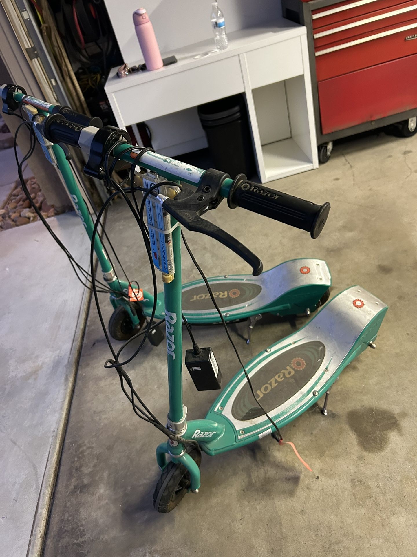 Electric Razor Scooters