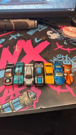 A few old hot wheels