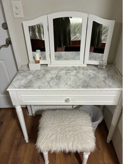 Vanity