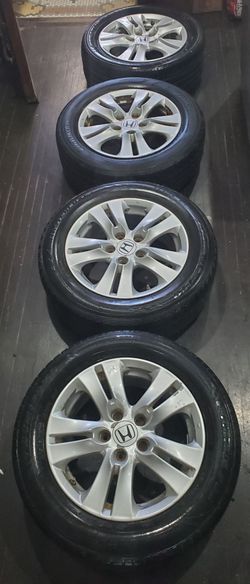 Honda OEM Alloy Wheels with Tires – 16"
