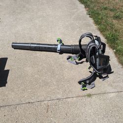 EGO 600 CFM Backpack leaf Blower With Battery