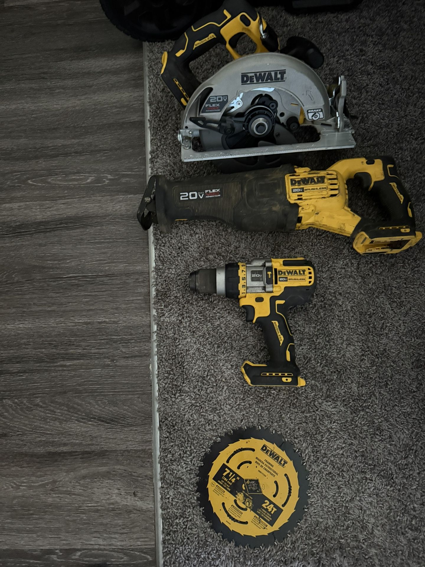 Dewalt 20v Pack out 