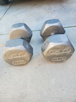 Pair of 100 lbs Metal Dumbells
